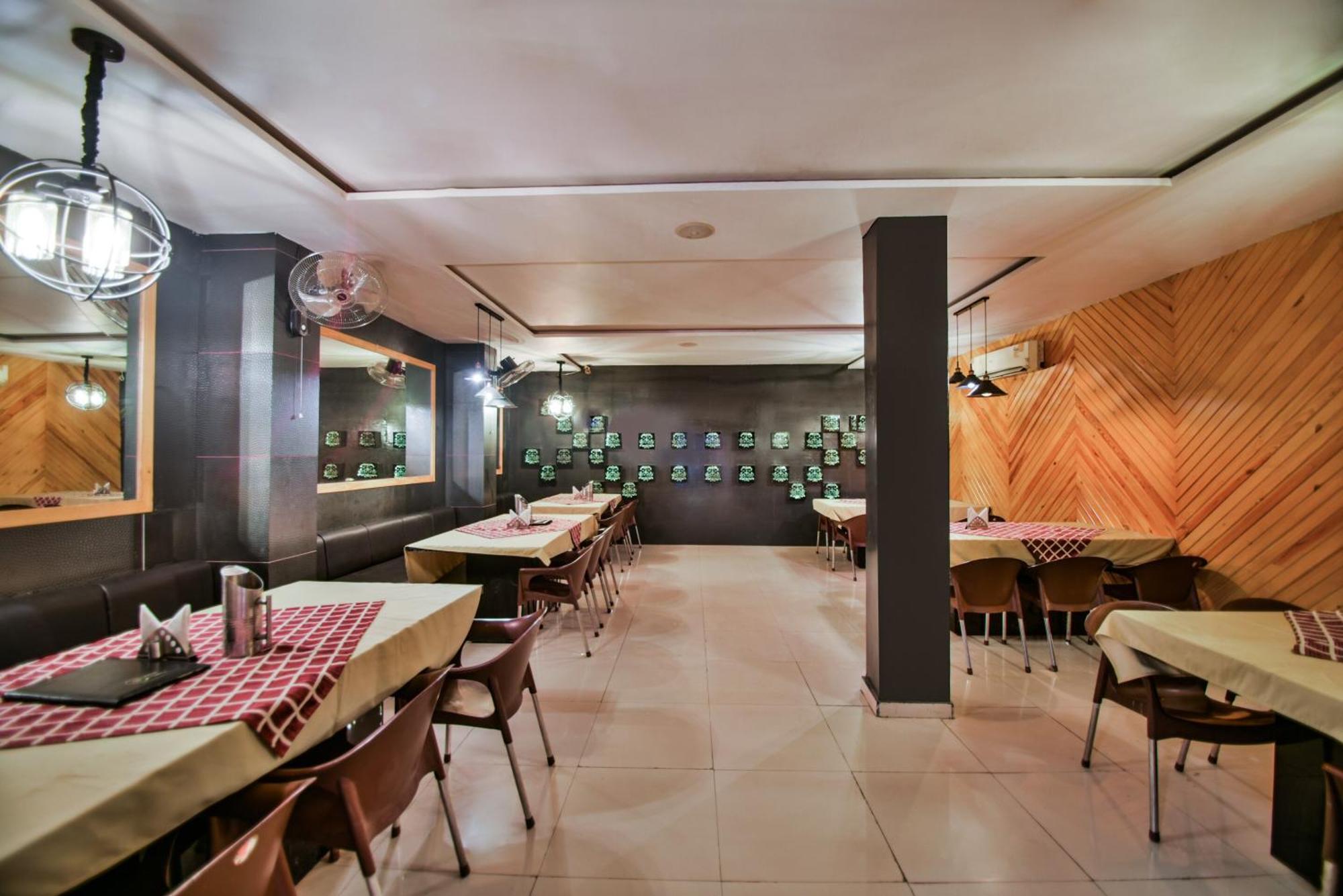 Oyo Hotel Ajanta Hamirgarh Eksteriør billede