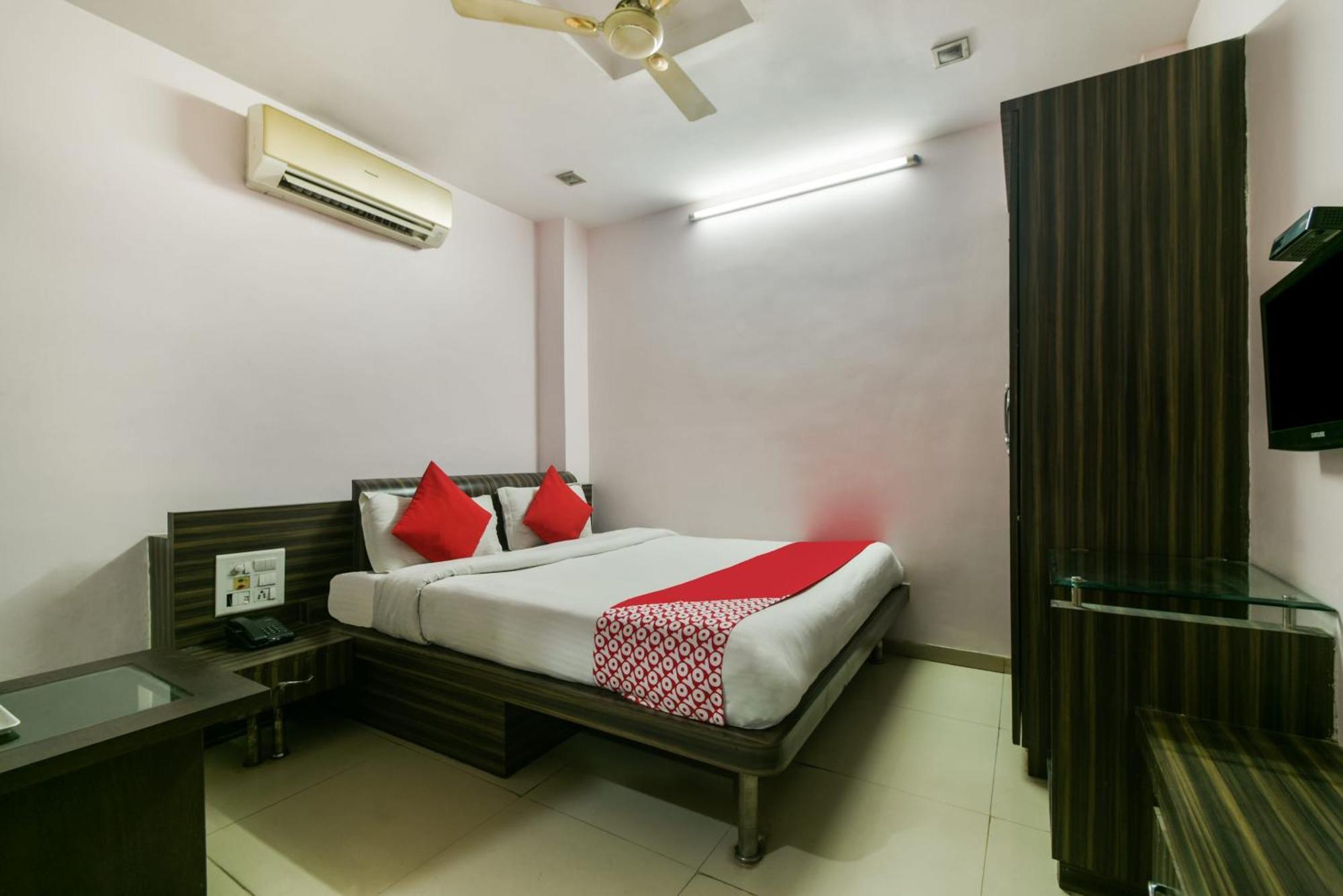 Oyo Hotel Ajanta Hamirgarh Eksteriør billede
