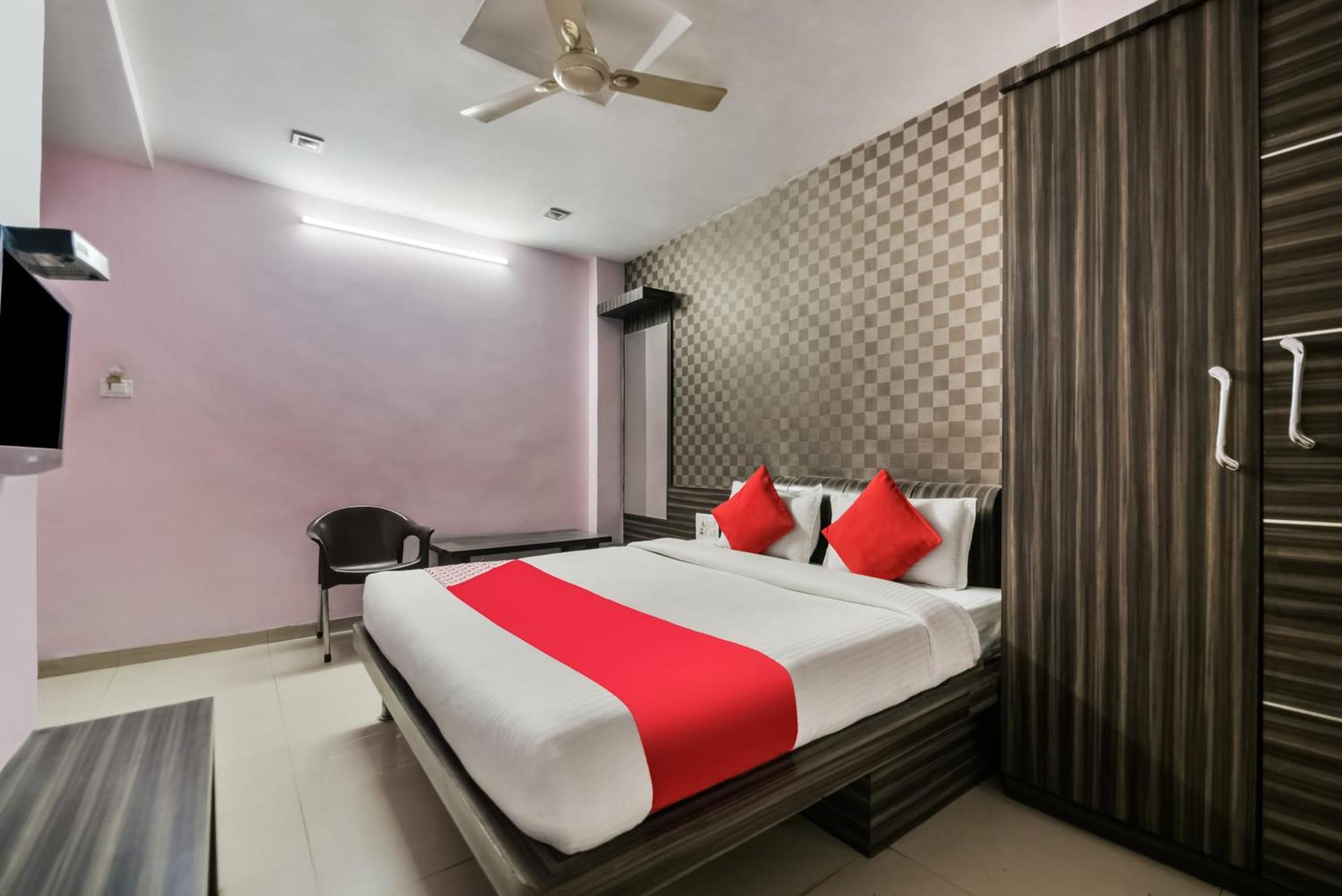 Oyo Hotel Ajanta Hamirgarh Eksteriør billede