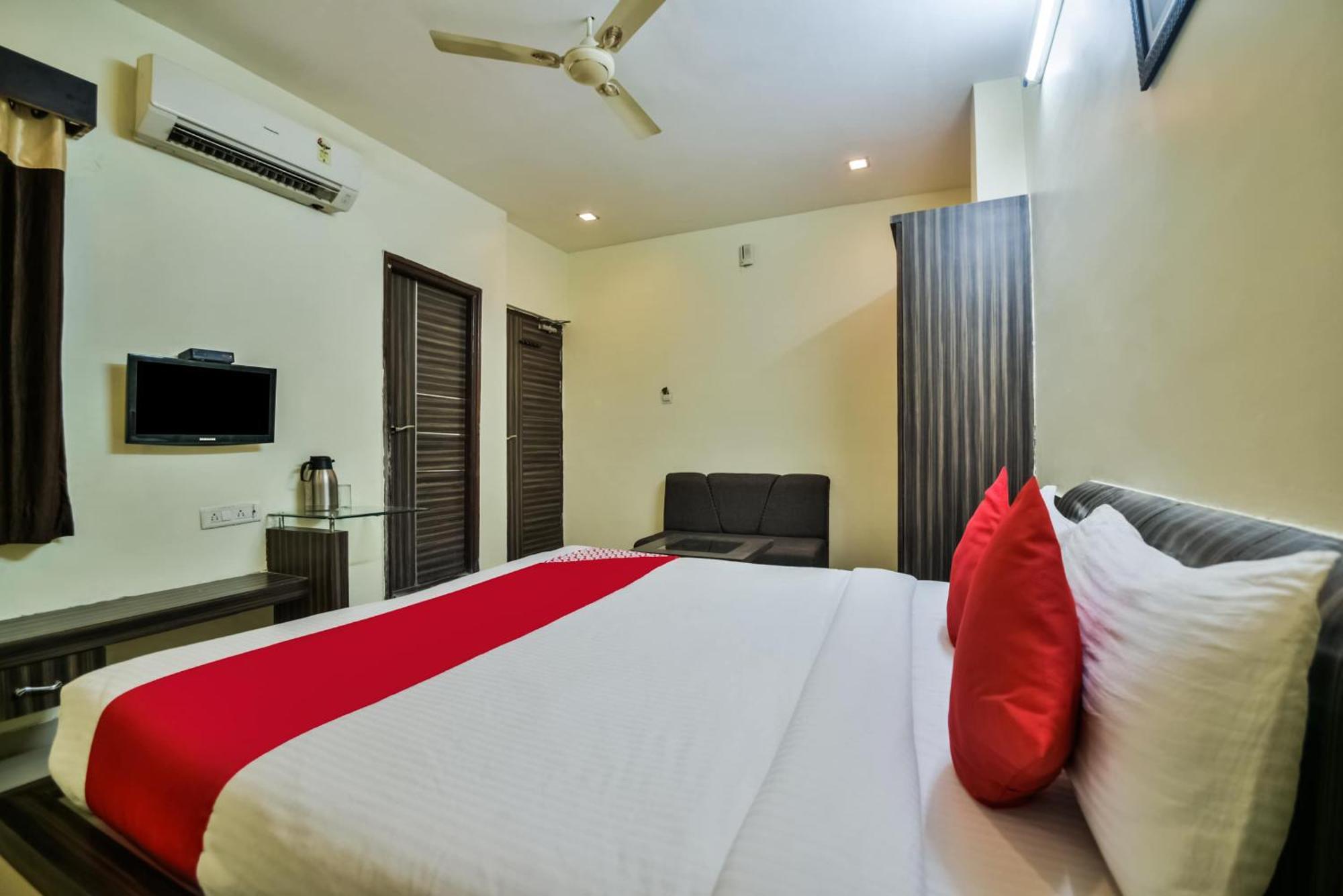 Oyo Hotel Ajanta Hamirgarh Eksteriør billede