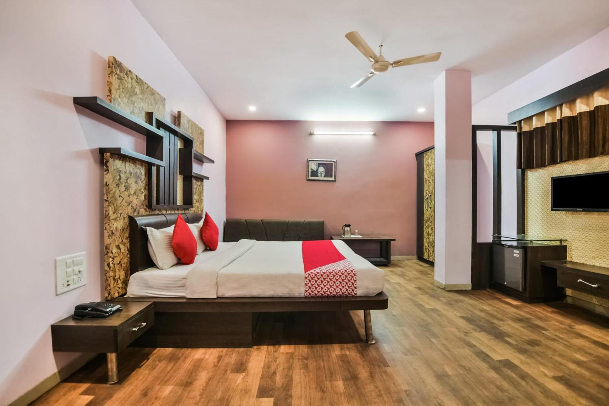 Oyo Hotel Ajanta Hamirgarh Eksteriør billede