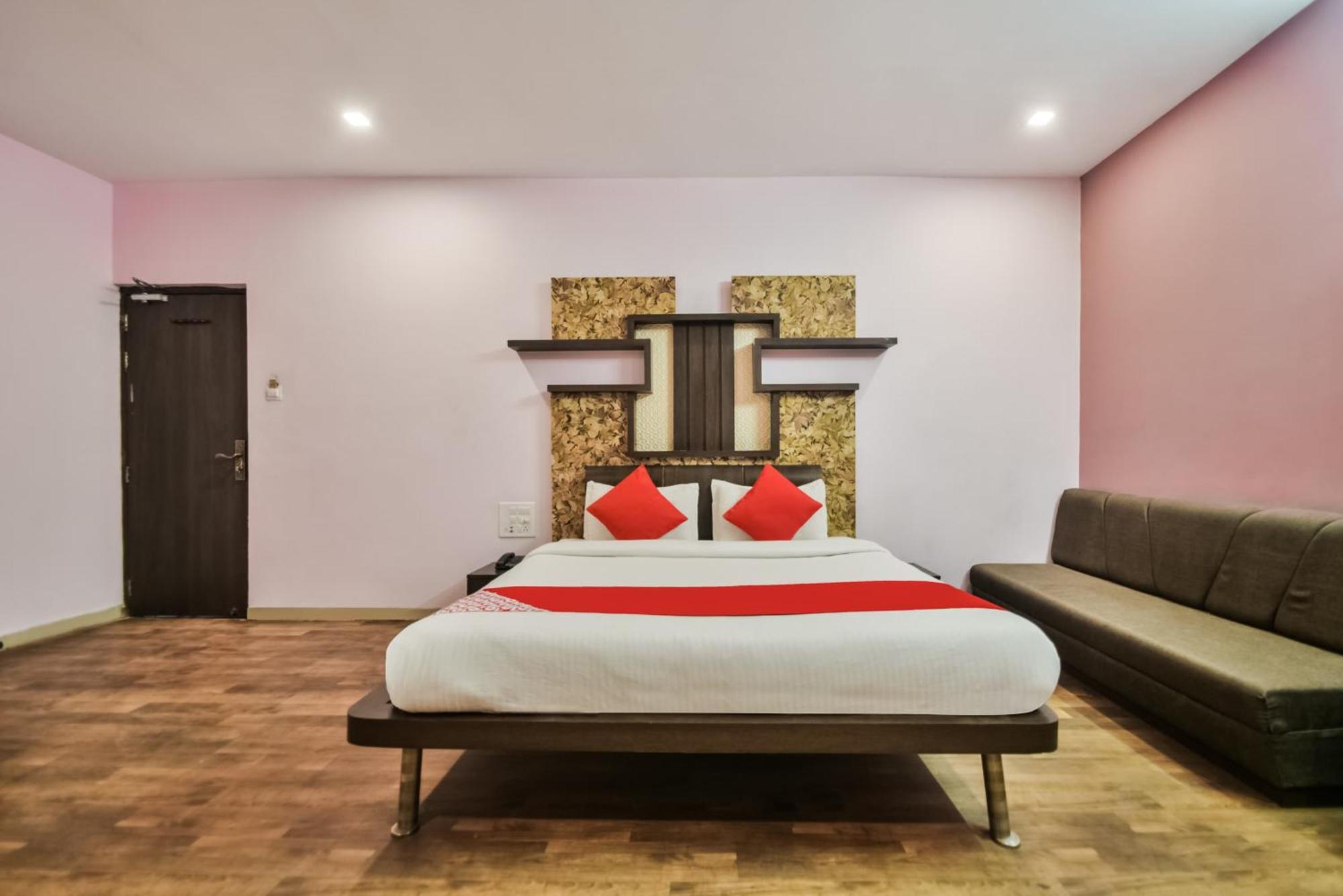 Oyo Hotel Ajanta Hamirgarh Eksteriør billede